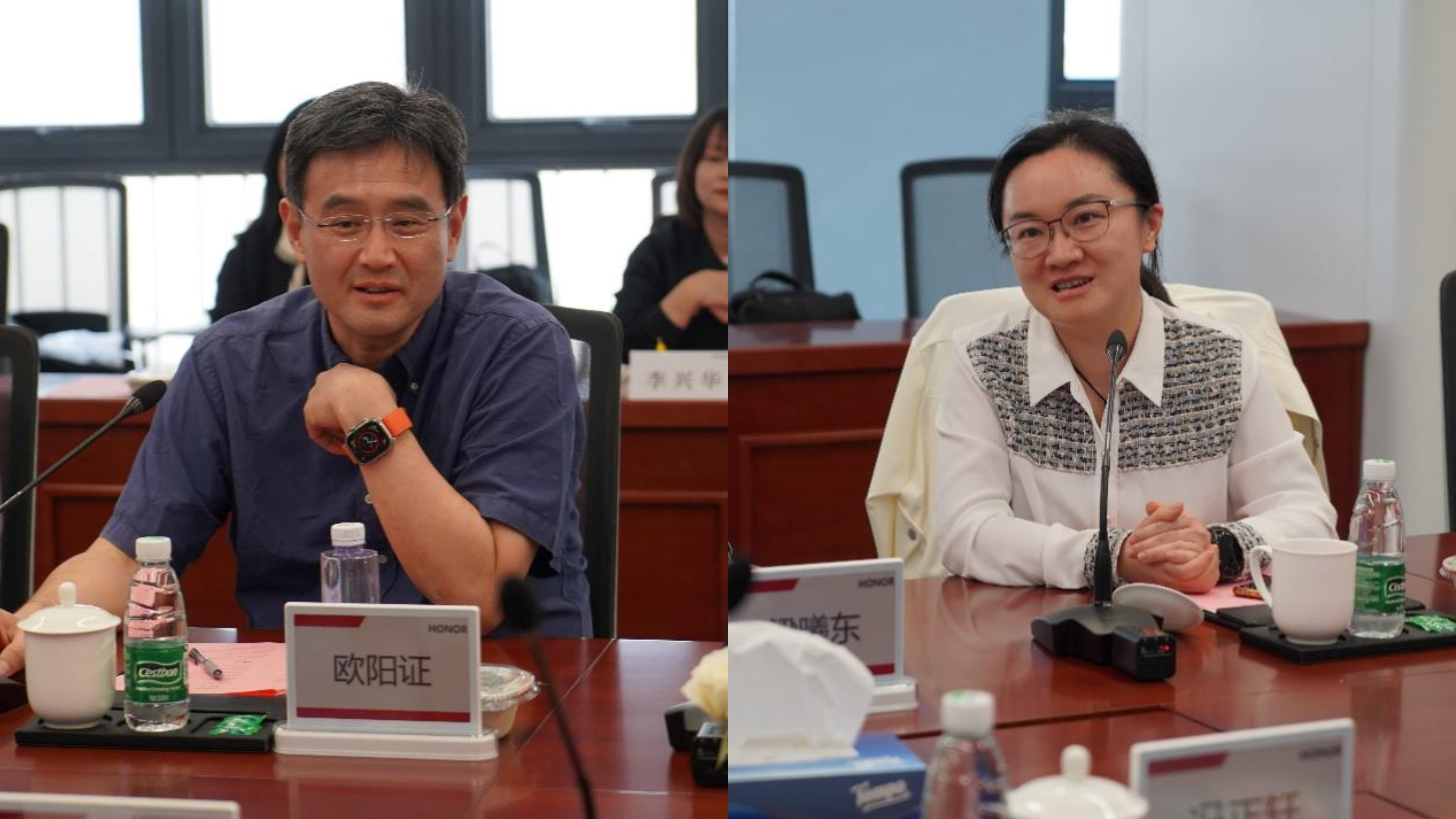 20230309-开云游戏平台书院一行赴深圳调研-书院管理中心-欧阳证(左)、苏芃发言.jpg