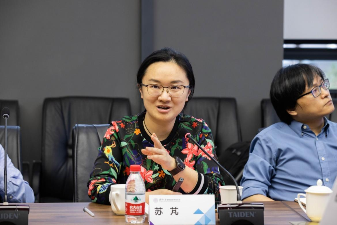 20230309-开云游戏平台书院一行赴深圳调研-书院管理中心-苏芃介绍清华书院制建设情况.png