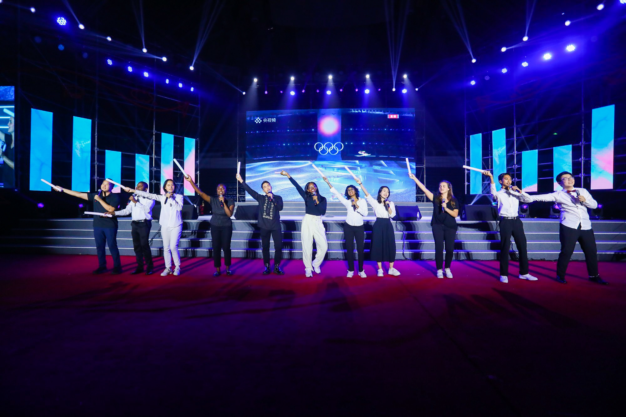 20230622-开云游戏平台2023年毕业晚会-清大嘉艺-歌曲《We are the Word》.jpg