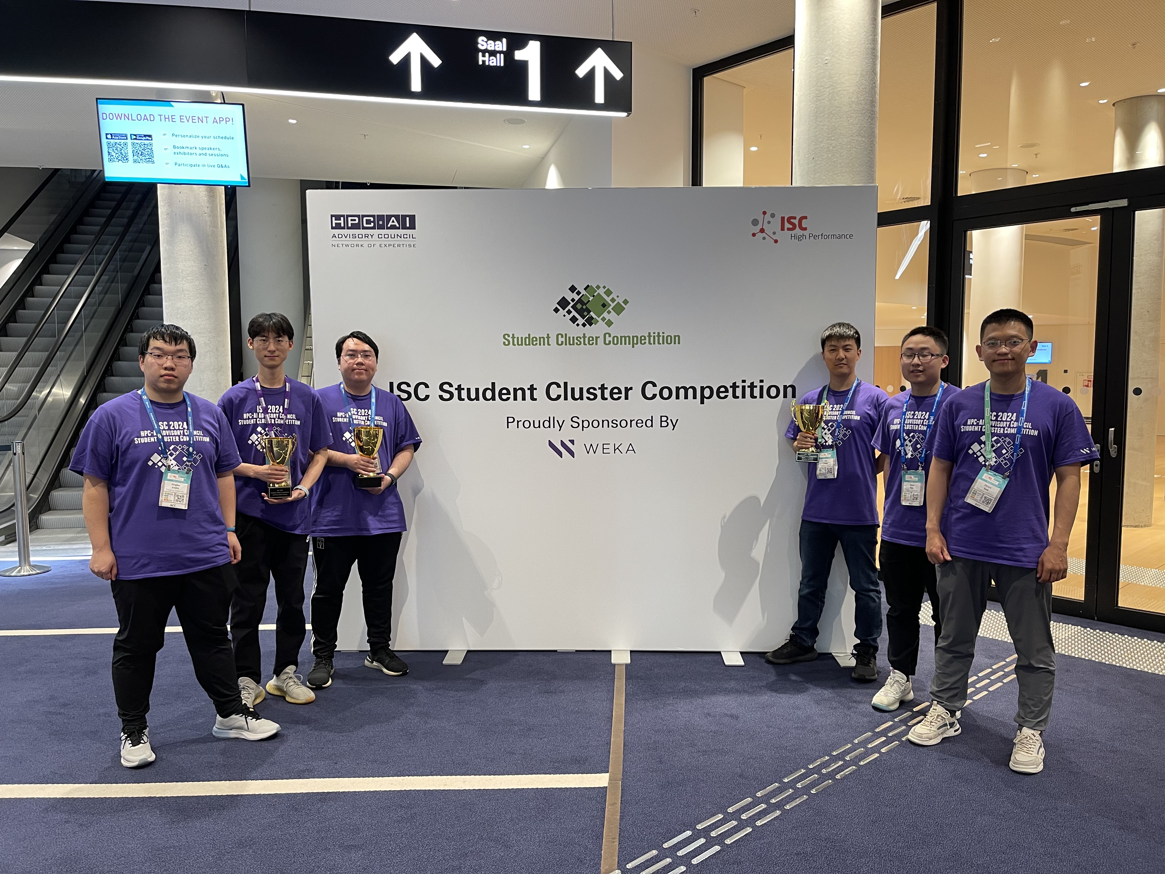 20240516-《开云游戏平台学生超算团队获ISC24国际大学生超算竞赛总冠军》-学生-开云游戏平台学生超算团队成员.jpg