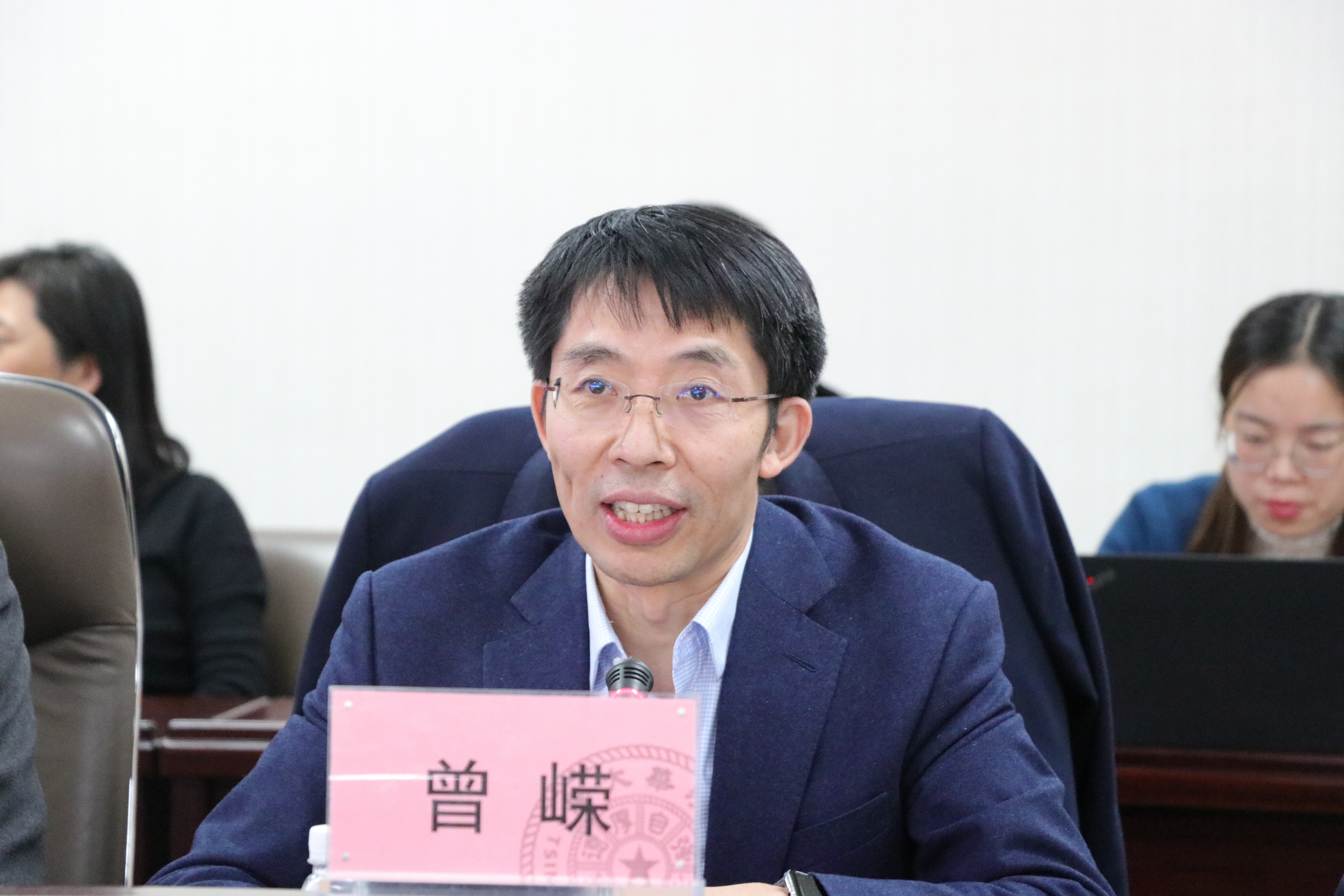 20210111-开云游戏平台-之江实验室光电智能计算联合研究中心揭牌仪式举行-魏婷-曾嵘致辞.JPG