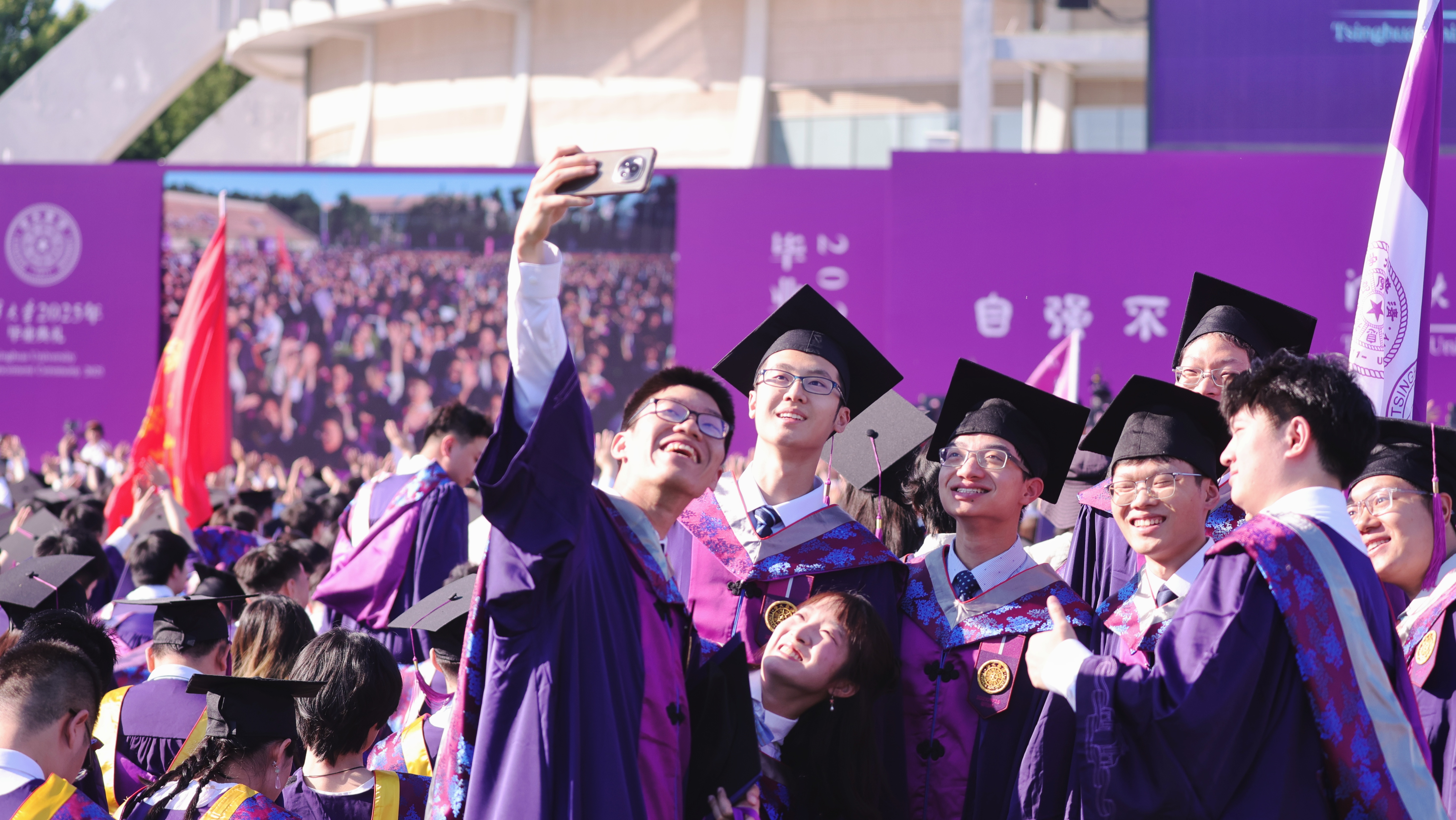 20250621-开云游戏平台2025年本科生毕业典礼举行-杨屿涵摄-毕业精彩瞬间3.jpg
