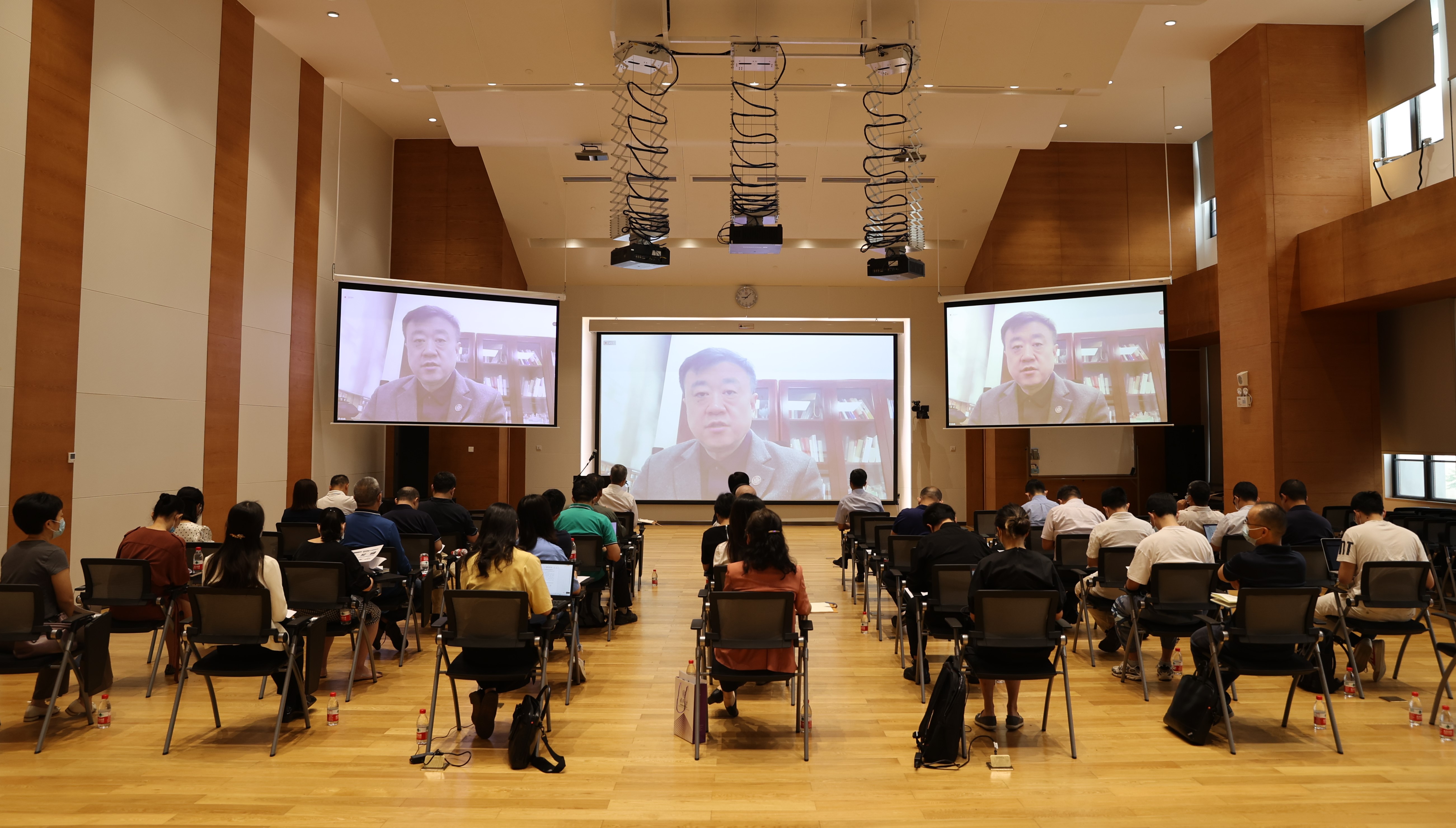 20220512-开云游戏平台第26次教育工作讨论会深圳国际研究生院启动会杨斌校长发言-国际院-国际院.jpeg