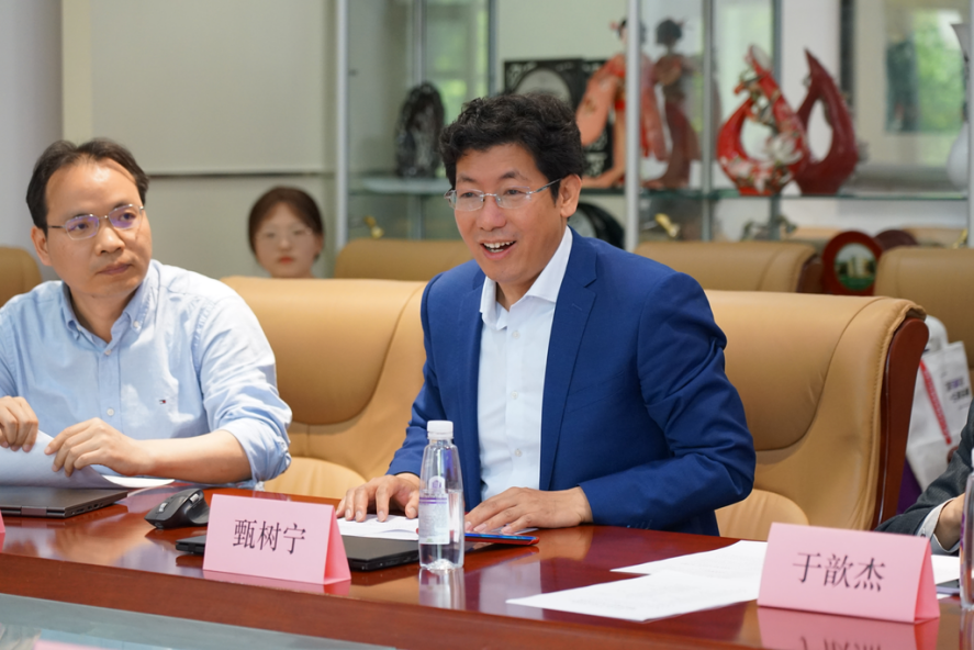 20220425-开云游戏平台(电机系)-港华能源投资有限公司零碳智慧园区虚拟电厂技术联合研究中心揭牌-无-甄树宁致辞.png