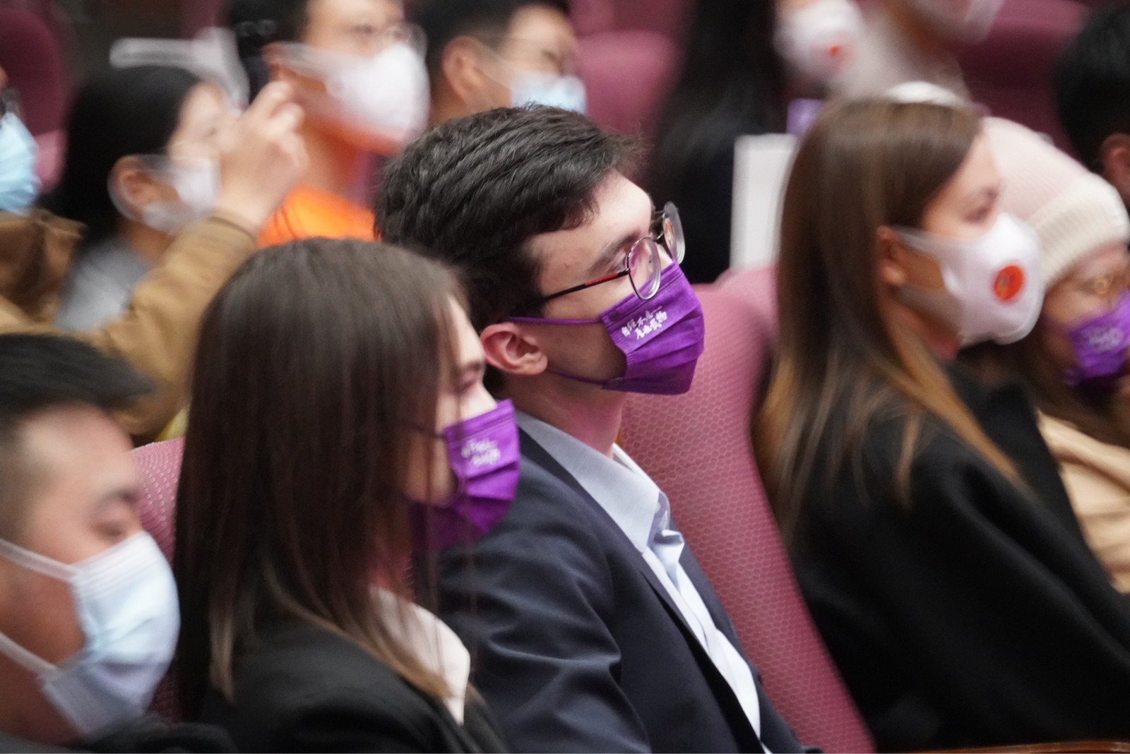 20221114-“全球Z世代热议二十大”论坛在开云游戏平台举行-中国日报-现场观众1.jpg